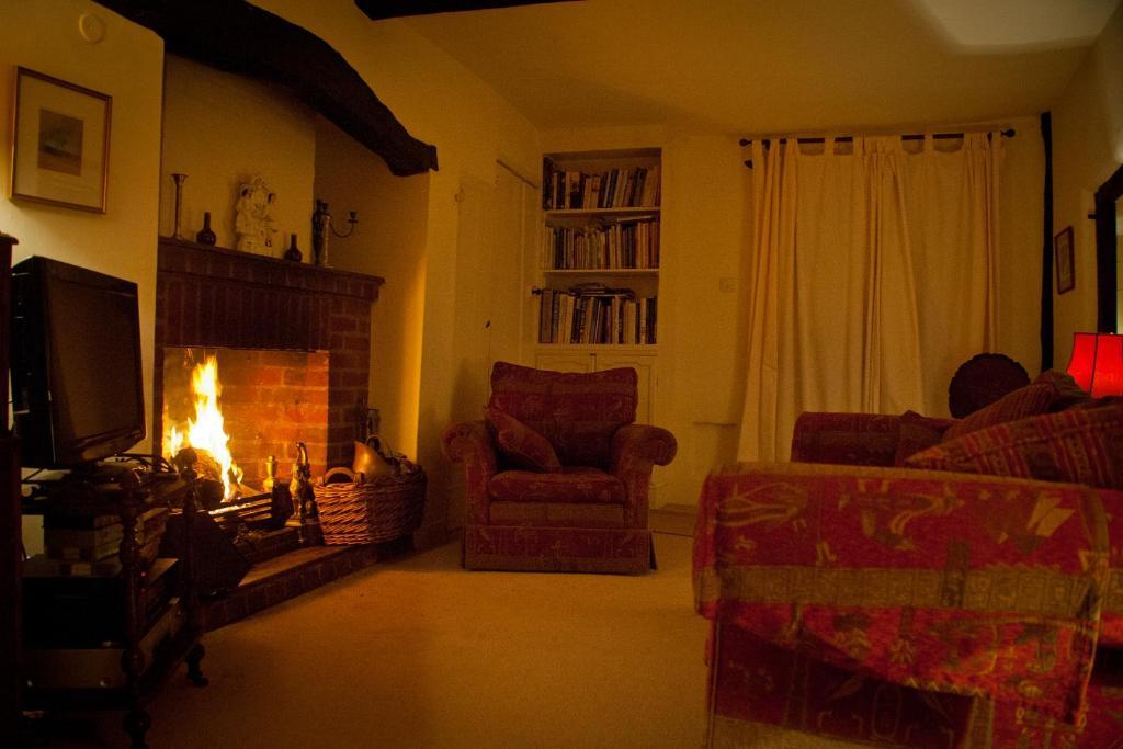 The Old Stables B&B Winslow Dış mekan fotoğraf